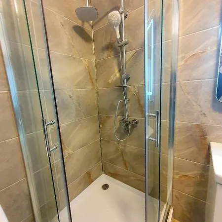 Flora Alezzi Beach Apartament Năvodari