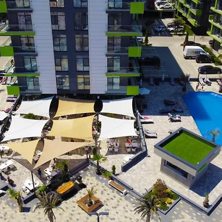 Flora Alezzi Beach Apartment